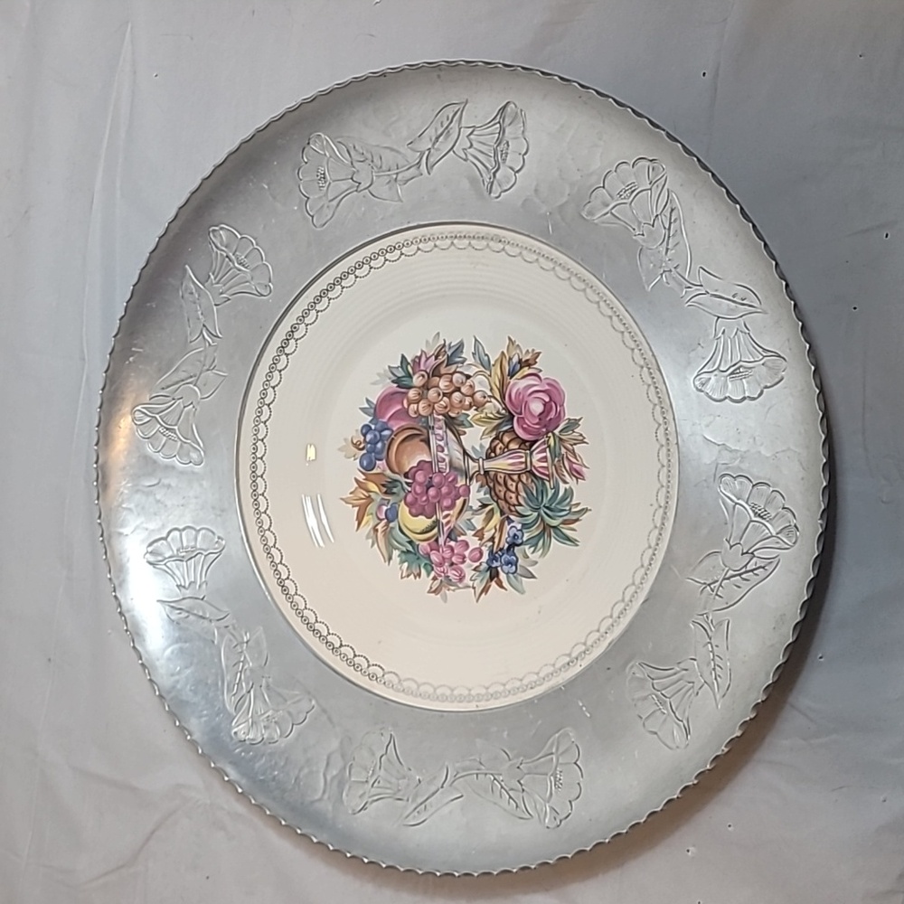 Large Vintage Farberware Triumph American Limoges harvest wrought tin platter
